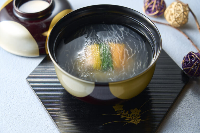 しだれ桜★日本庭園を臨む大正邸宅での個室確約