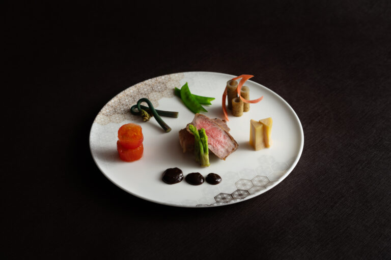 しだれ桜★日本庭園を臨む大正邸宅での個室確約