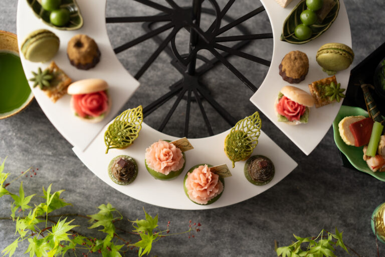 皐月【Blooming Japanese Tea Afternoon Tea】 日本茶の饗宴～新緑と花に包まれる、日本庭園を望みながらの優美なひととき～